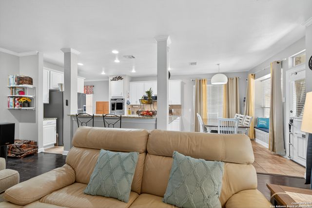 1303 Charlisas Way, San Antonio, TX 78216