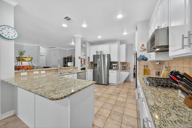 1303 Charlisas Way, San Antonio, TX 78216