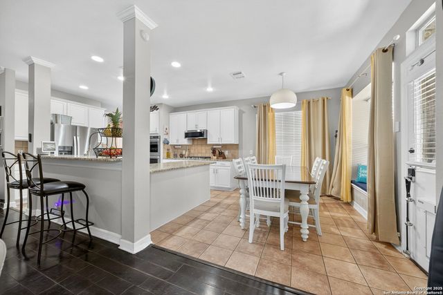 1303 Charlisas Way, San Antonio, TX 78216