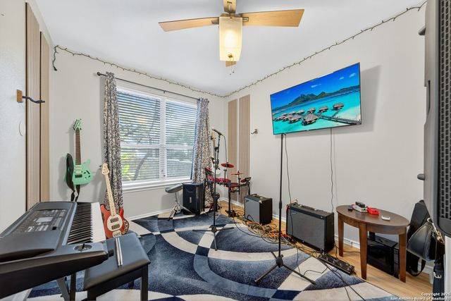 1303 Charlisas Way, San Antonio, TX 78216