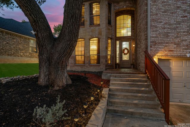 1303 Charlisas Way, San Antonio, TX 78216