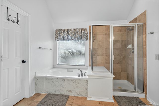 1303 Charlisas Way, San Antonio, TX 78216