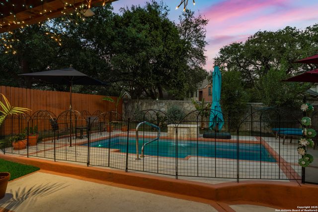 1303 Charlisas Way, San Antonio, TX 78216