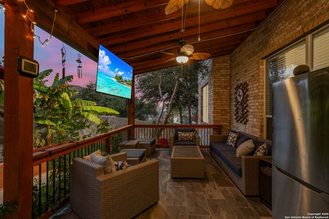 1303 Charlisas Way, San Antonio, TX 78216