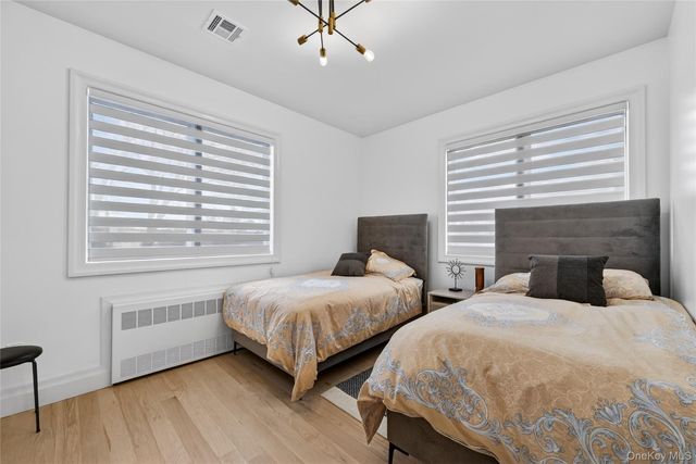27 Ellish Parkway 203, Spring Valley, NY 10977