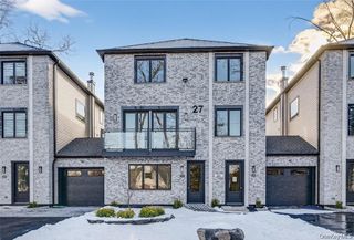 27 Ellish Parkway 203, Spring Valley, NY 10977