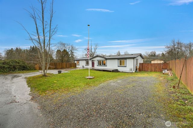 954 Garfield Avenue, Blaine, WA 98230