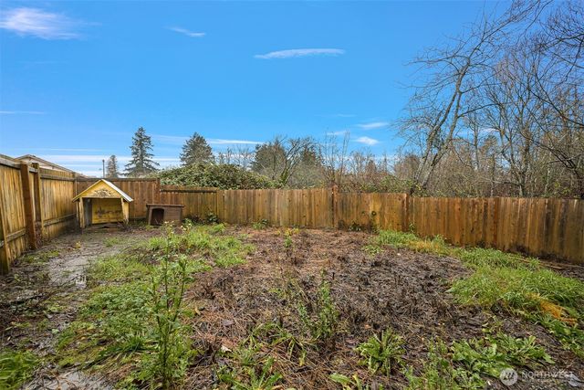 954 Garfield Avenue, Blaine, WA 98230