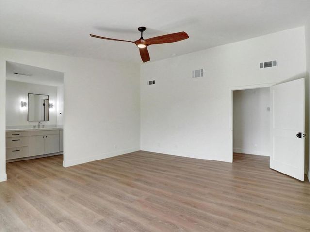 9721 Siwanoy Drive, Desert Hot Springs, CA 92240