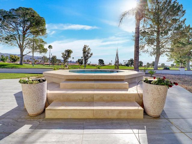 9721 Siwanoy Drive, Desert Hot Springs, CA 92240