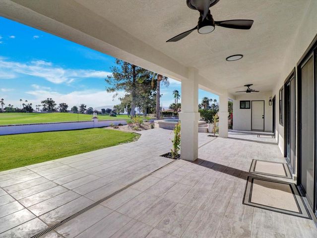 9721 Siwanoy Drive, Desert Hot Springs, CA 92240