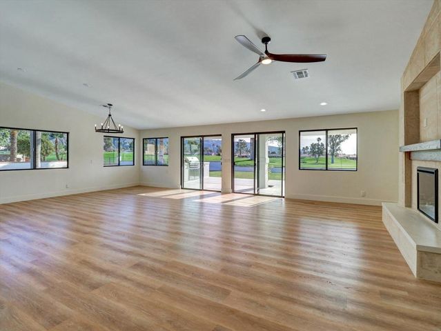 9721 Siwanoy Drive, Desert Hot Springs, CA 92240