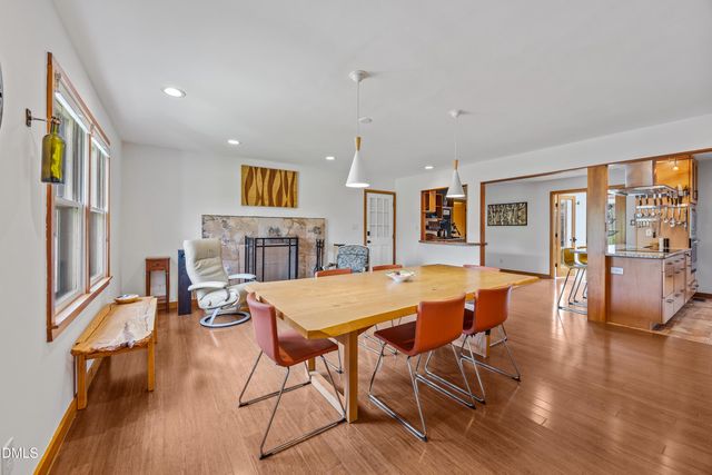 401 Warren Avenue, Cary, NC 27511