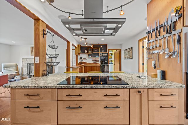 401 Warren Avenue, Cary, NC 27511