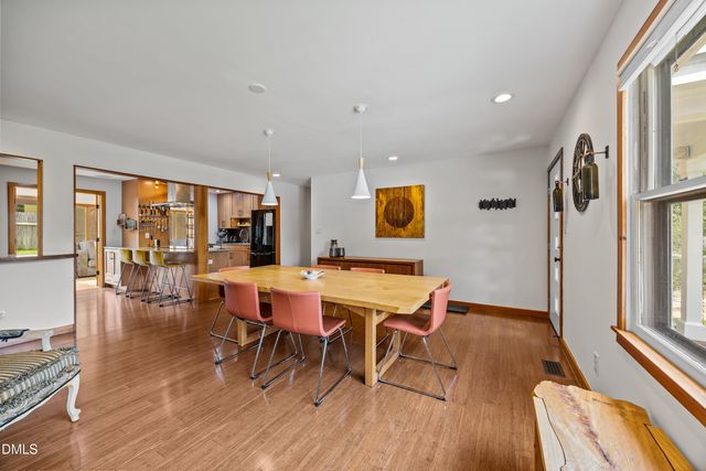 401 Warren Avenue, Cary, NC 27511