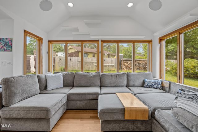 401 Warren Avenue, Cary, NC 27511