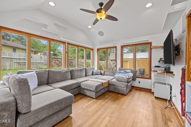401 Warren Avenue, Cary, NC 27511