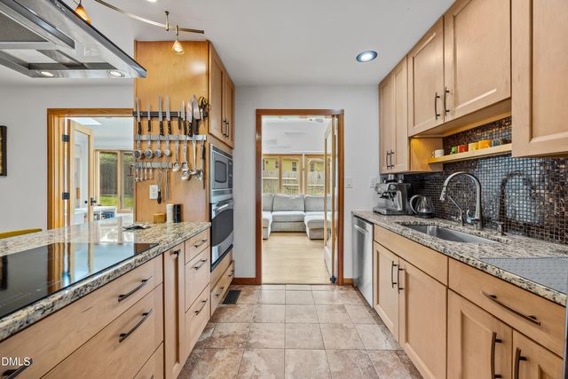 401 Warren Avenue, Cary, NC 27511
