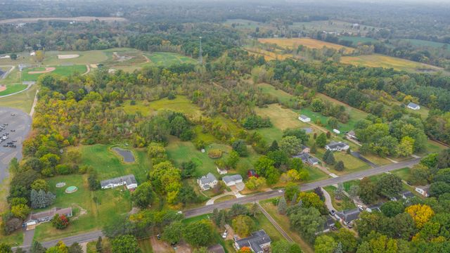 12356 Jennings Road, Fenton Twp, MI 48451