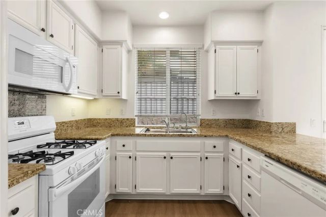 25218 Crest Haven 3, Murrieta, CA 92562