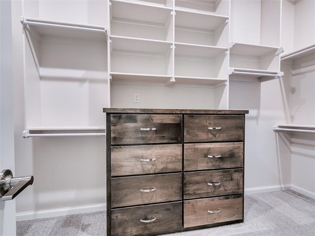 5225 Oakwood Drive, Noble, OK 73068