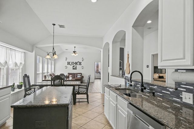 7924 Branch Hollow Trail, Fort Worth, TX 76123