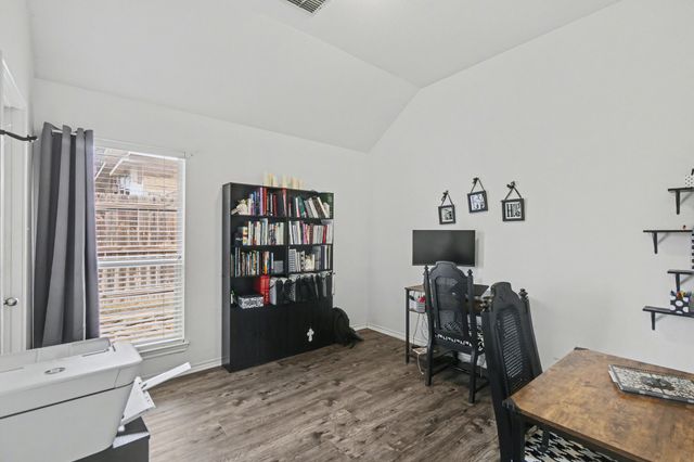 7924 Branch Hollow Trail, Fort Worth, TX 76123