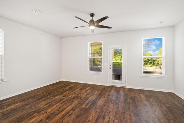 101 Rowans Creek Drive, Charleston, SC 29492