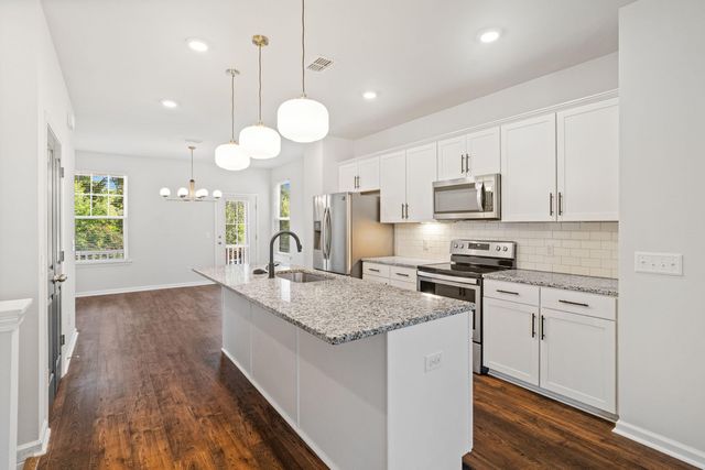 101 Rowans Creek Drive, Charleston, SC 29492