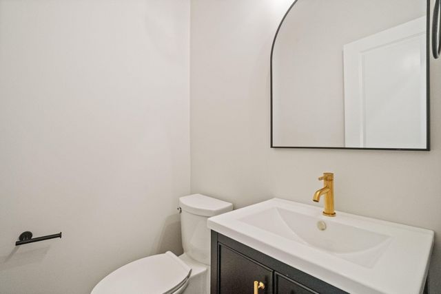 101 Rowans Creek Drive, Charleston, SC 29492