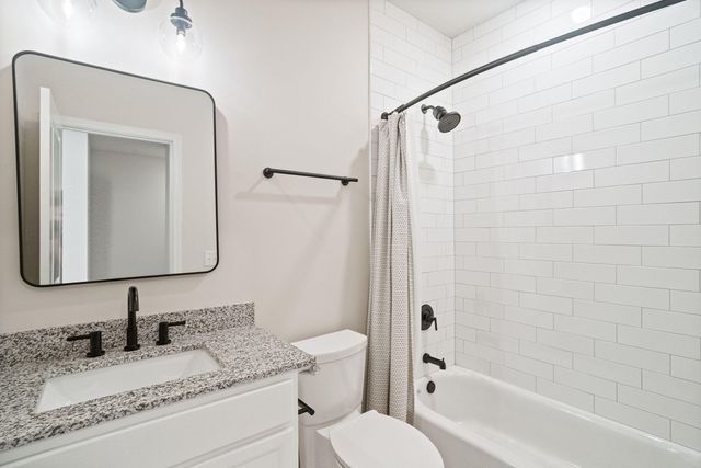 101 Rowans Creek Drive, Charleston, SC 29492