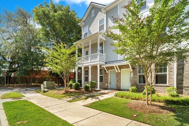 101 Rowans Creek Drive, Charleston, SC 29492