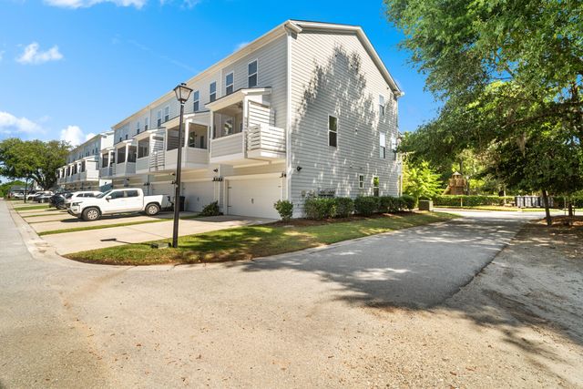 101 Rowans Creek Drive, Charleston, SC 29492