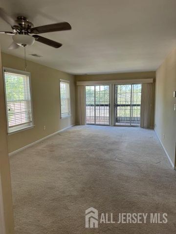 10-B Benjamin Franklin Drive, Monroe, NJ 08831