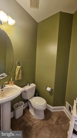 3020 BLACKBERRY LN, Prince Frederick, MD 20678