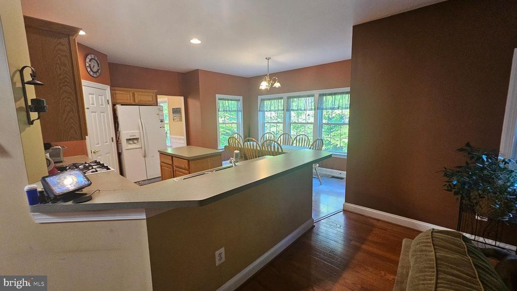 Image 8 of property listing at 3020 BLACKBERRY LN, Prince Frederick, MD 20678
