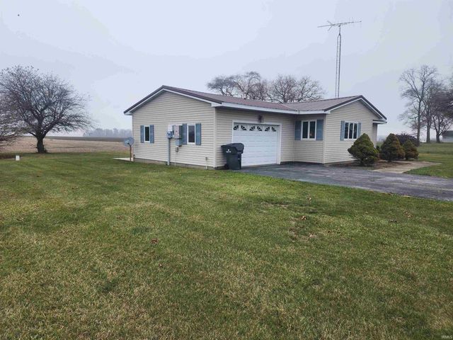 4471 E st rd 218 Road, Berne, IN 46711