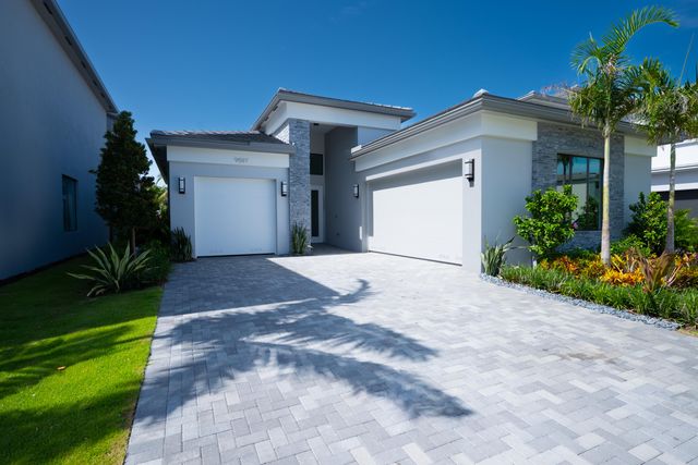 9597 Regal Palm Court, Boca Raton, FL 33434