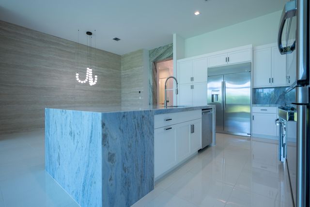 9597 Regal Palm Court, Boca Raton, FL 33434