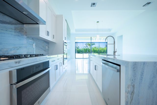 9597 Regal Palm Court, Boca Raton, FL 33434