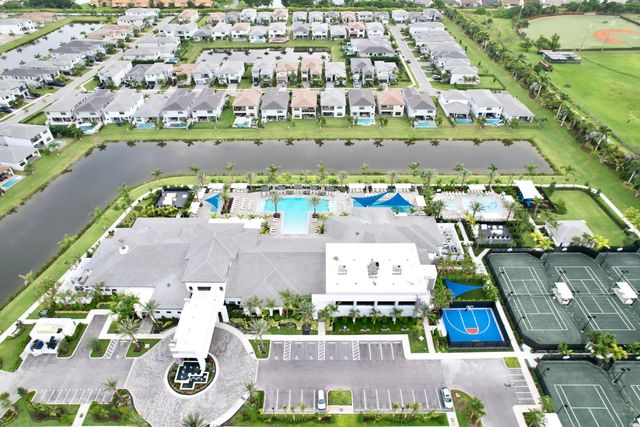 9597 Regal Palm Court, Boca Raton, FL 33434