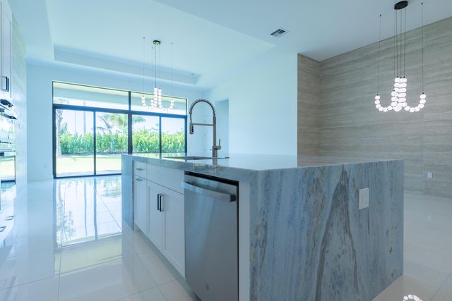 9597 Regal Palm Court, Boca Raton, FL 33434