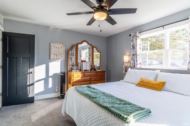 28975 Oak Grove Drive, Elkhart, IN 46514