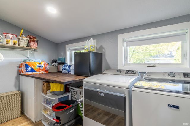 28975 Oak Grove Drive, Elkhart, IN 46514