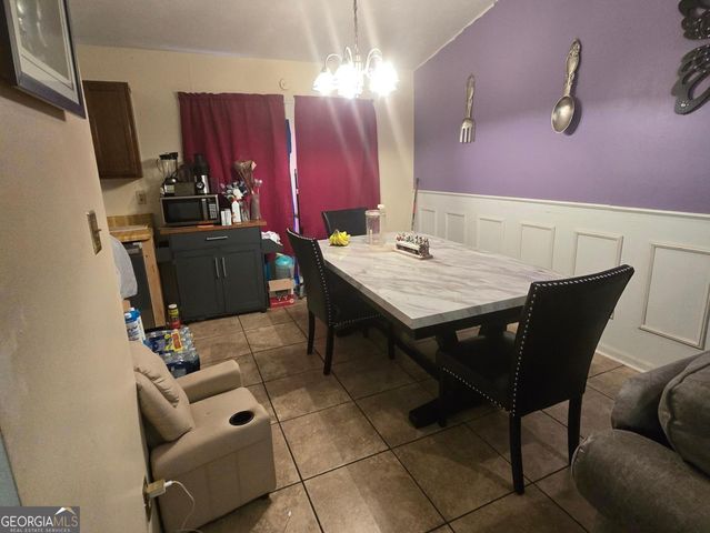 2071 E Scarbrough Trail, Stone Mountain, GA 30088