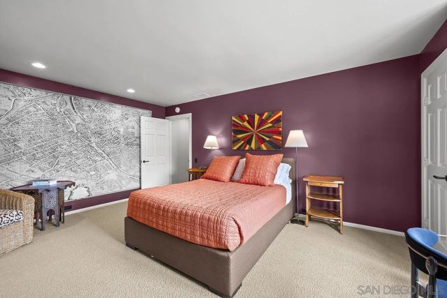 7612 Hillside Dr, La Jolla, CA 92037