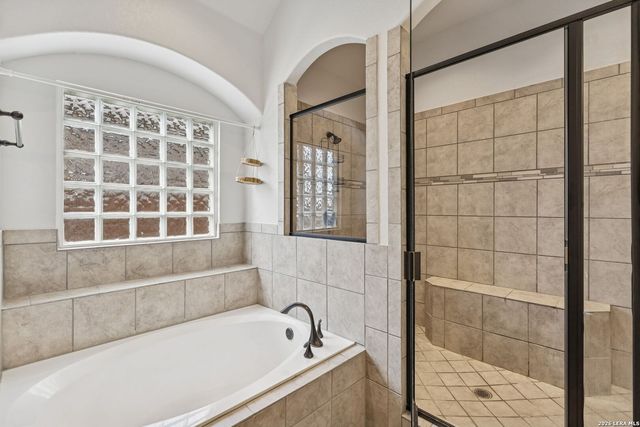 14726 calamity, San Antonio, TX 78254