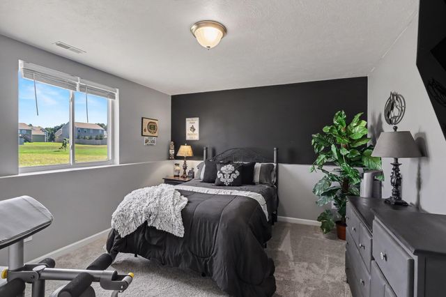 59149 Silvergrass Drive, Mattawan Vllg, MI 49071