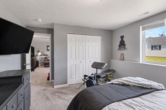 59149 Silvergrass Drive, Mattawan Vllg, MI 49071