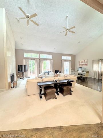 3989 S Shore Drive, Commerce Twp, MI 48382